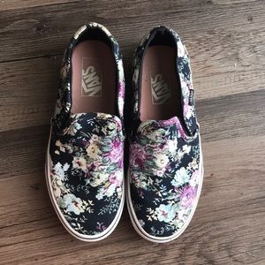 VANS Floral slip on sneakers